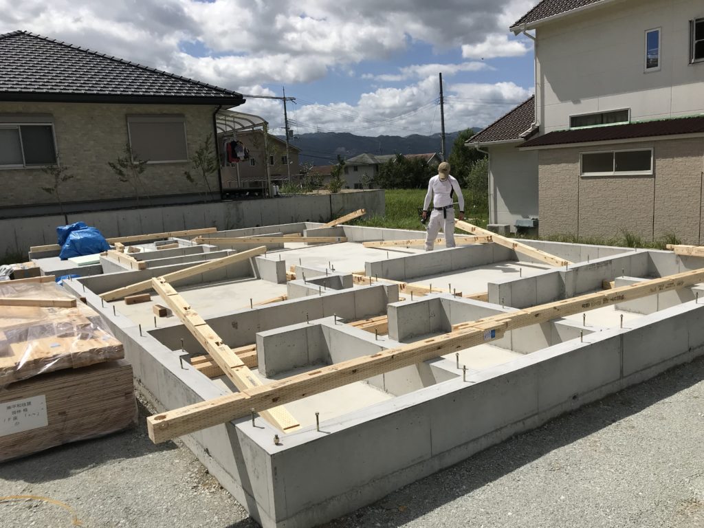なつみ台T様邸土台伏せ