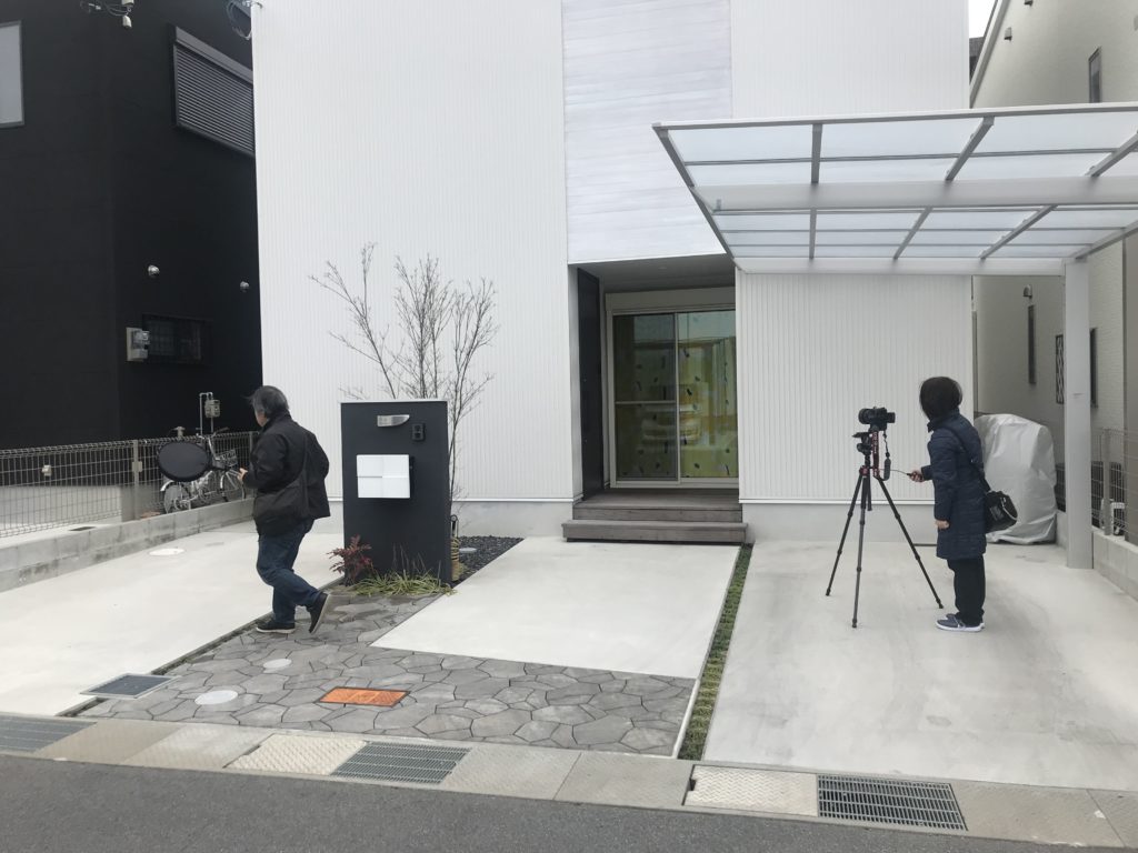 外壁の撮影。