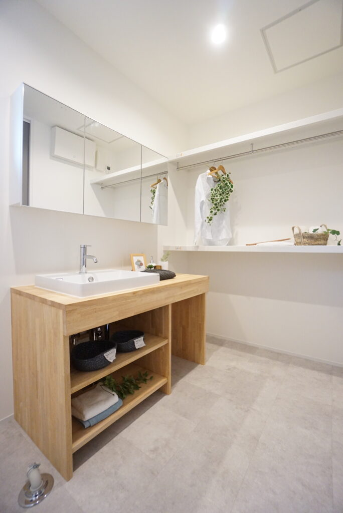 光の入る平屋
